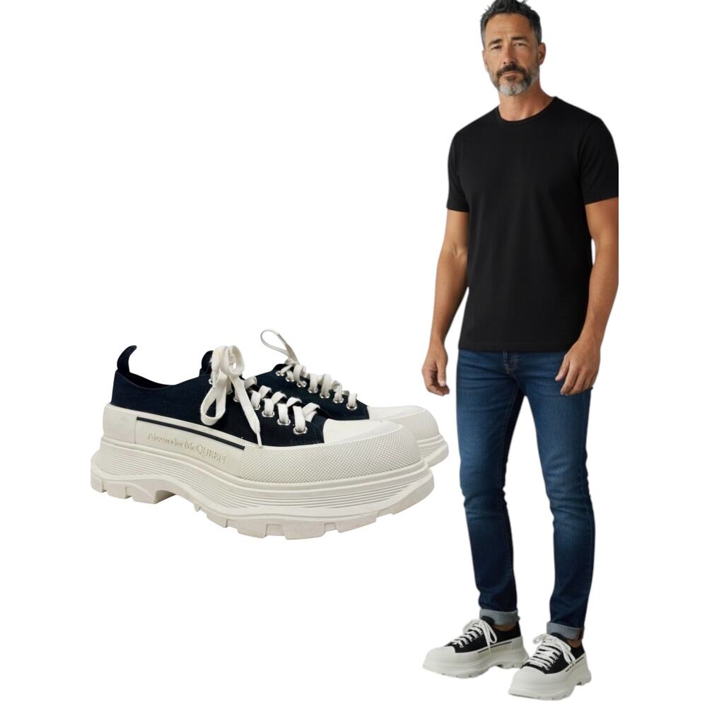 Alexander Mcqueen Tread Slick Low Top Sneakers Navy Size 44